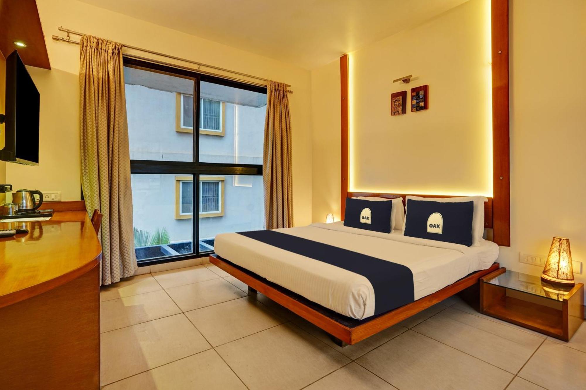 Astra Hotels & Suites - Marathalli Bangalore Exteriör bild