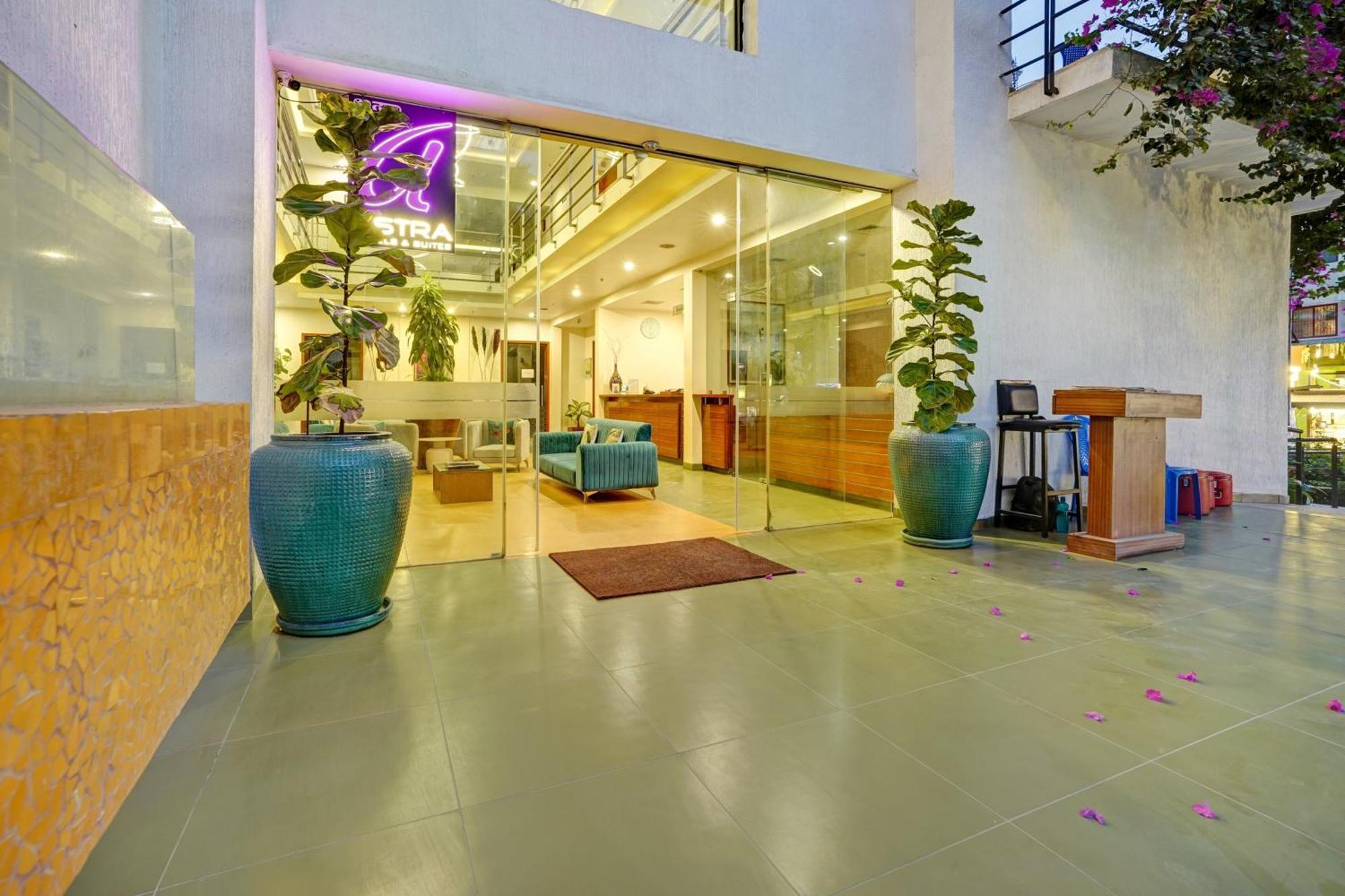 Astra Hotels & Suites - Marathalli Bangalore Exteriör bild